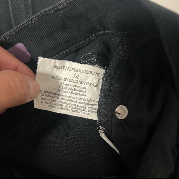 Gloria Vanderbilt Amanda Stretch Fabric Size 14 High Rise Straight Leg Jeans EUC - Picture 5 of 10